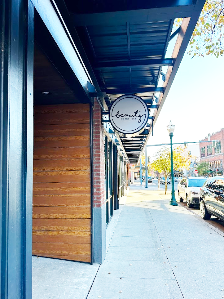 B At The Lake Front Temp